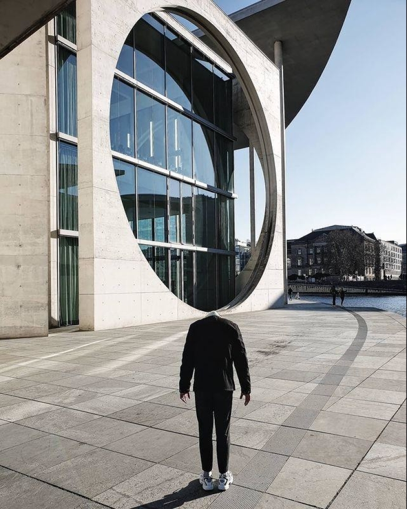 A World of Fantasy and Surrealism: The Best Works of Photographer Hugo Suissas A World of Fantasy and Surrealism: The Best Works of Photographer Hugo Suissas