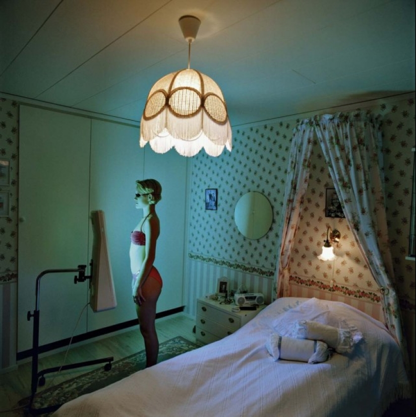 Absurd Stories in Photographs by Lars Tunbjörk