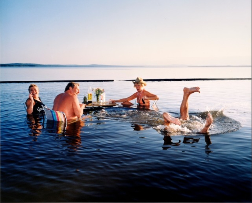 Absurd Stories in Photographs by Lars Tunbjörk