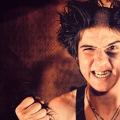 Actores torcidos de tiendas de TV