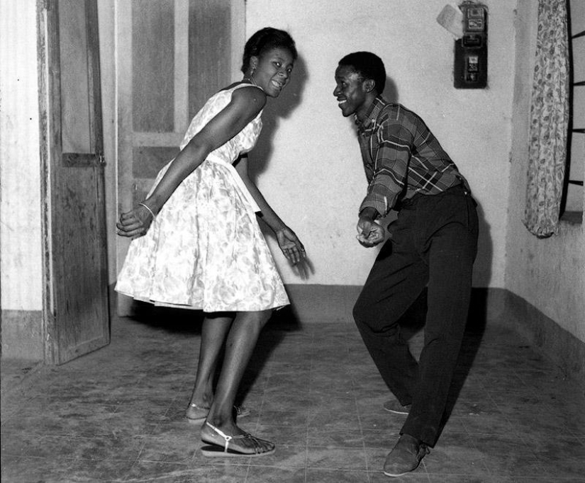 Africa of the 50-70s of the last century through the lens of Malick Sidibé
