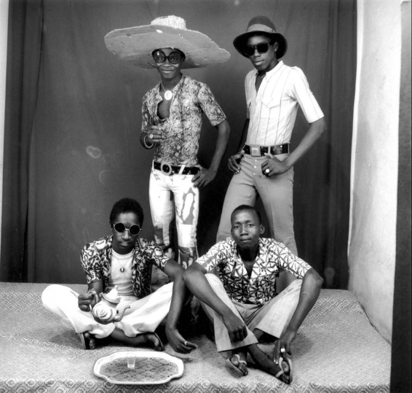 Africa of the 50-70s of the last century through the lens of Malick Sidibé