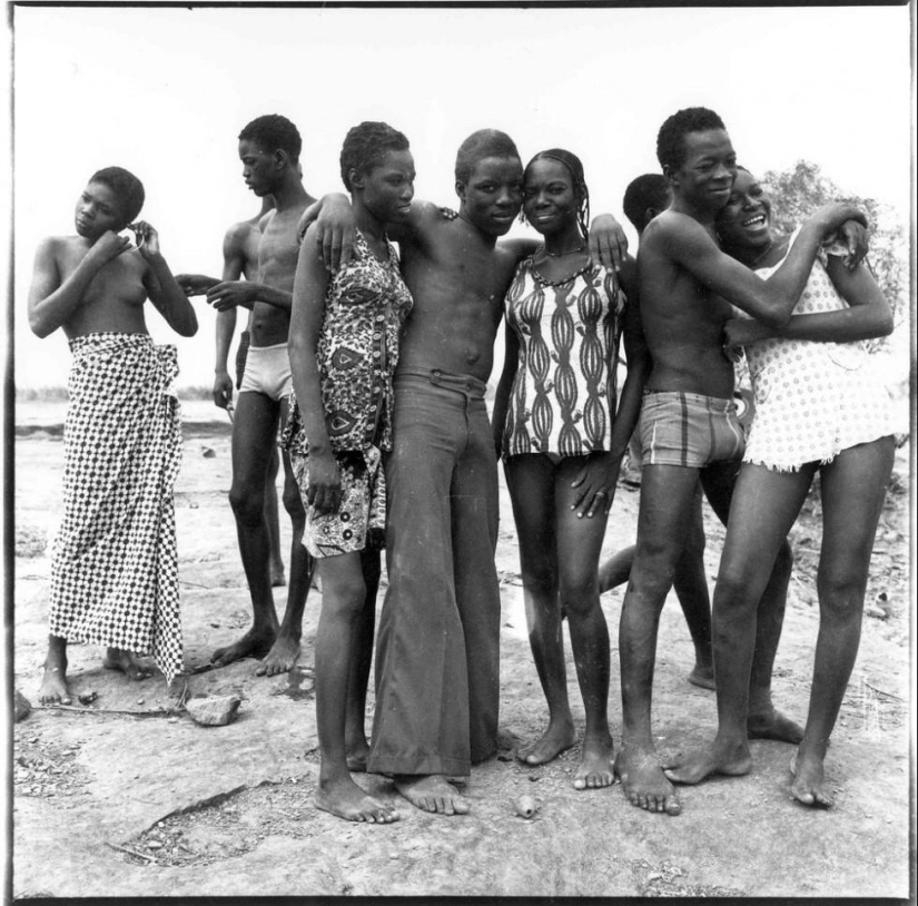 Africa of the 50-70s of the last century through the lens of Malick Sidibé