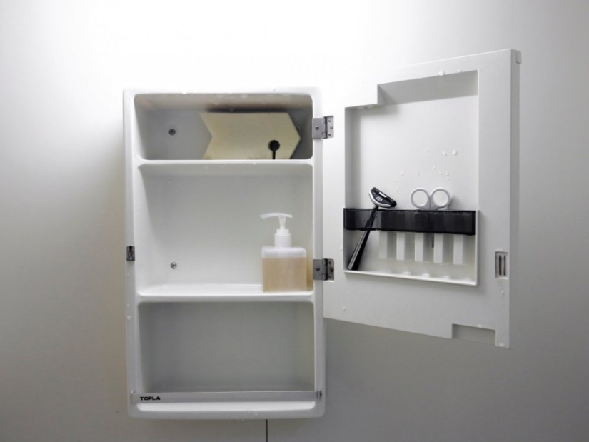 Al menos la pelota está rodando: apartamentos dolorosamente vacíos de minimalistas japoneses
