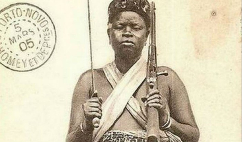 Amazonas de Dahomey: quiénes fueron las mujeres que pusieron en fuga al ejército francés Amazonas de Dahomey: quiénes fueron las mujeres que pusieron en fuga al ejército francés