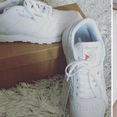 An easy way to restore sneakers to their former whiteness in a matter of minutes An easy way to restore sneakers to their former whiteness in a matter of minutes