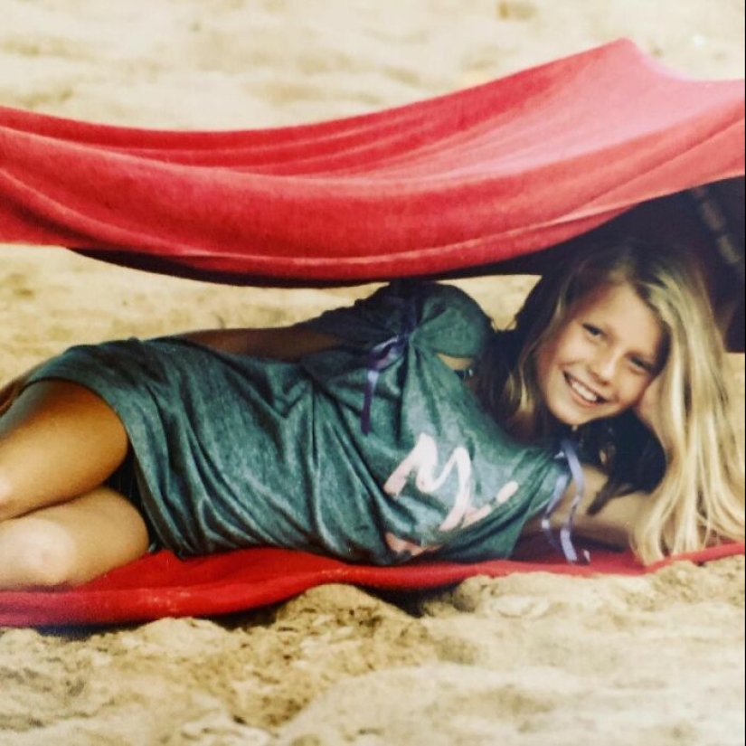 And not to find out! 22 rare baby photos of celebrities And not to find out! 22 rare baby photos of celebrities