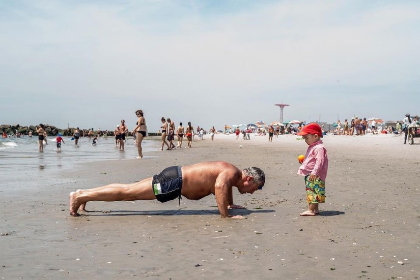 Another new York city in the pictures who served 10 years in prison photographer