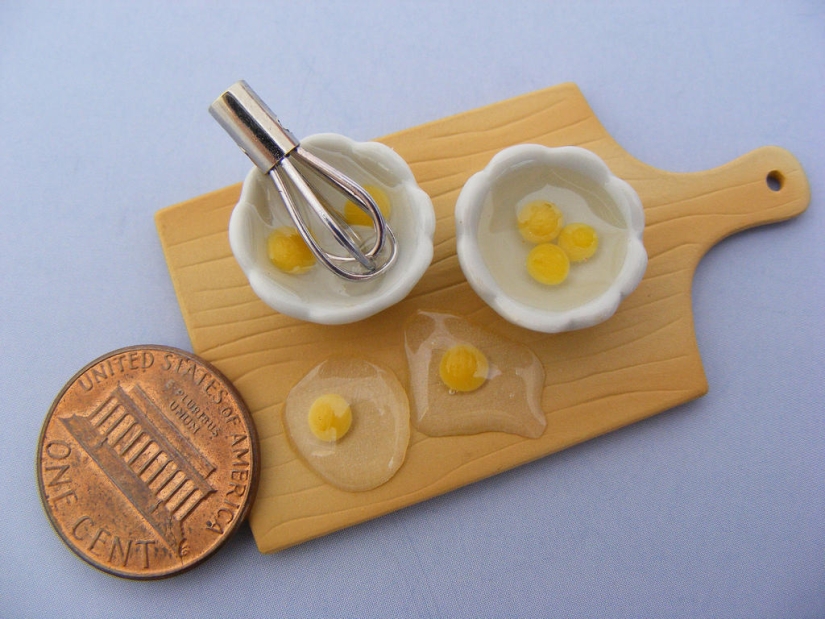 Appetizing miniatures from an Israeli master Appetizing miniatures from an Israeli master