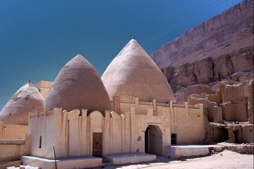 Architecture of different countries of the world