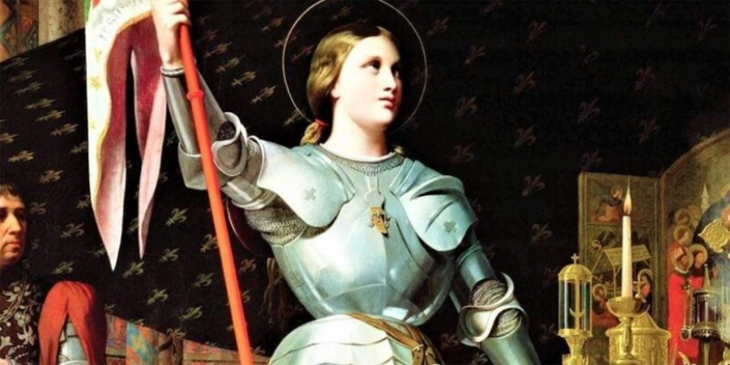 Armadura de mujer: Fantasía y realidad de los pliegues de pecho Armadura de mujer: Fantasía y realidad de los pliegues de pecho