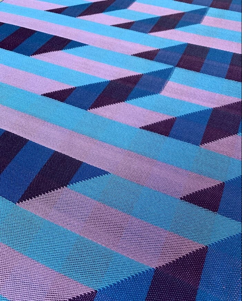 Artist Crafts Hypnotic Geometric Textiles That Appear 3D
