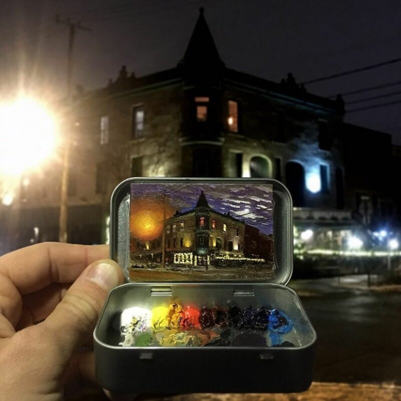 Artista dibuja las miniaturas de los paisajes en las cajas del caramelo