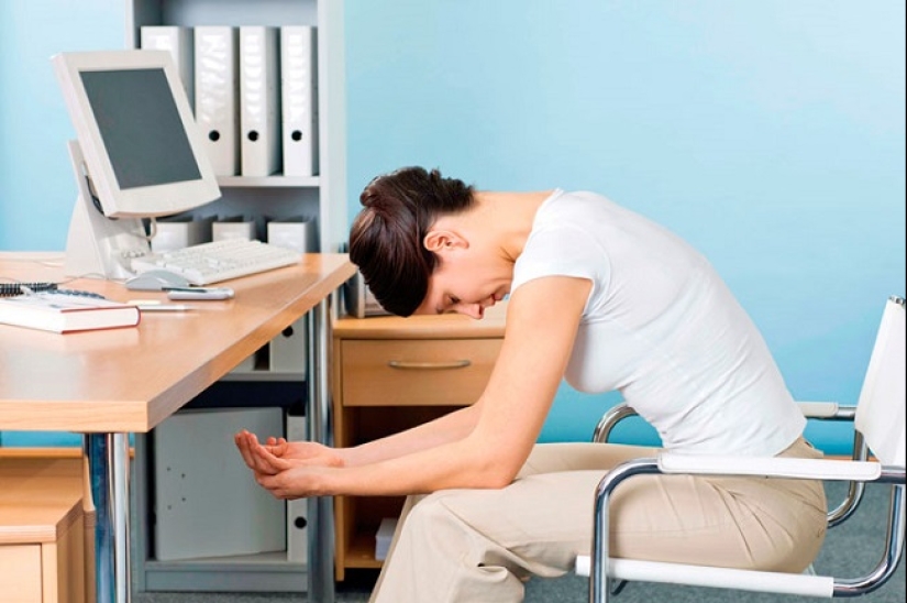 As the computer does harm to our skin and can avoid