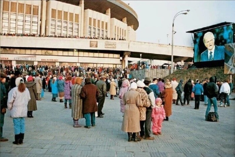 Atmospheric photos straight from our 90s