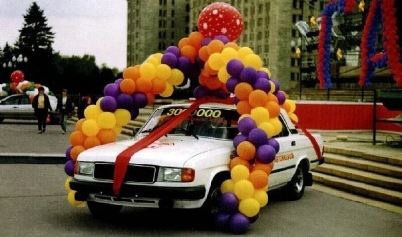 Atmospheric photos straight from our 90s