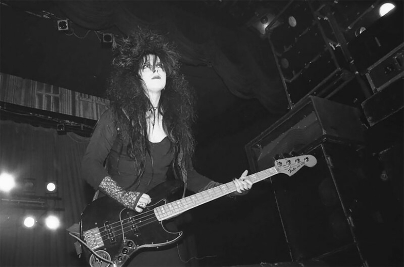 "Atypical girls": representatives of the punk movement from the 70s to the 90s "Atypical girls": representatives of the punk movement from the 70s to the 90s