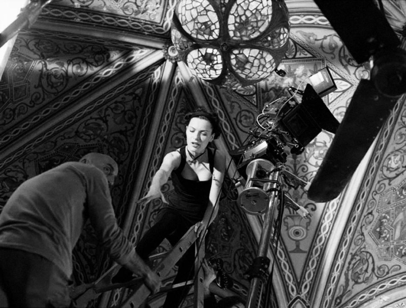 Autorretratos de Ri Rasmussen-sexy, intelectual, libre