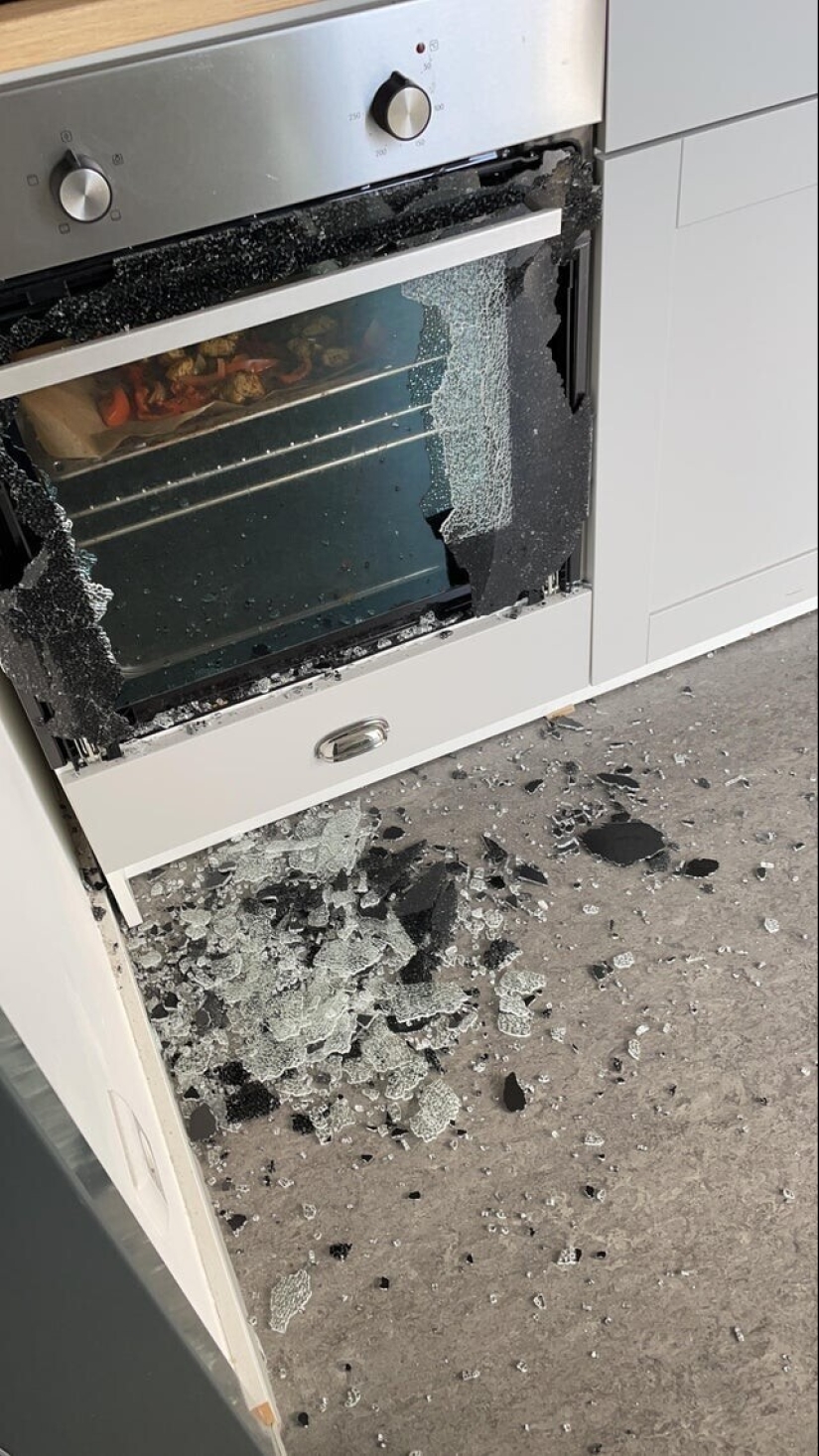 Bad luck, so bad luck: 30 domestic disasters, when everything is shattered Bad luck, so bad luck: 30 domestic disasters, when everything is shattered