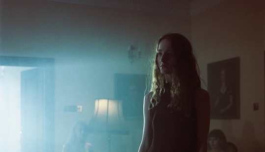 Beautiful, intimate, surreal: Titus Poplavsky and his photos