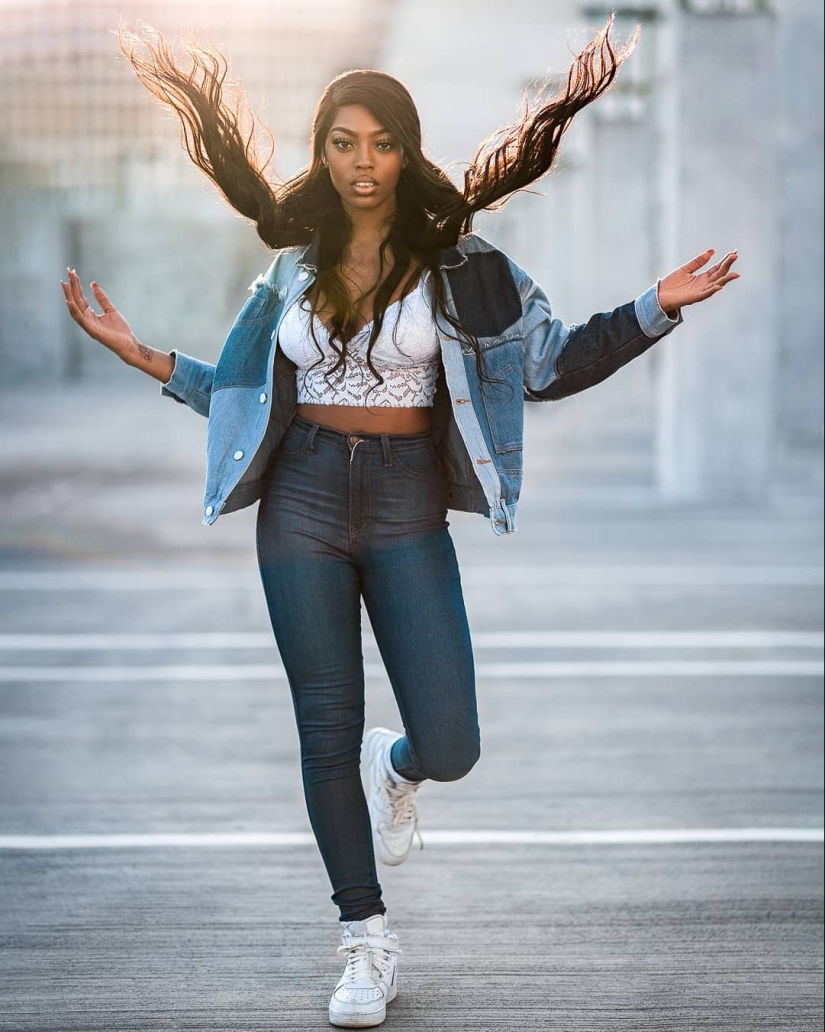 Beautiful photos of girls by Ron Hautau