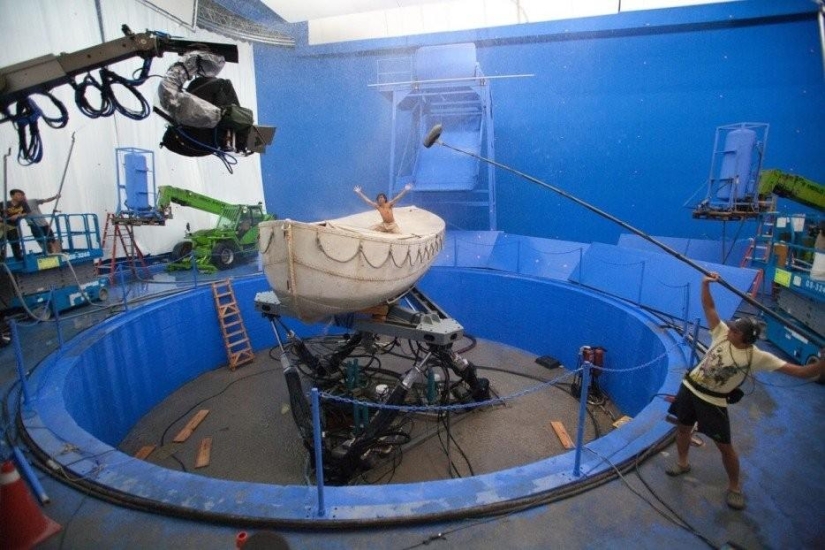 Behind the scenes of your favorite movies-50 photos that reveal the secrets of filming Behind the scenes of your favorite movies-50 photos that reveal the secrets of filming