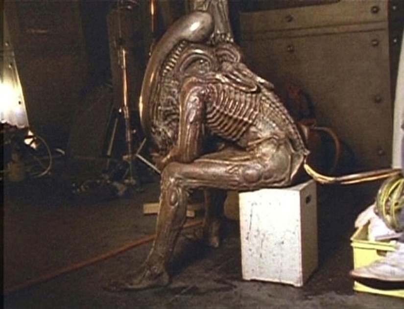 Behind the scenes of famous thrillers and horror films