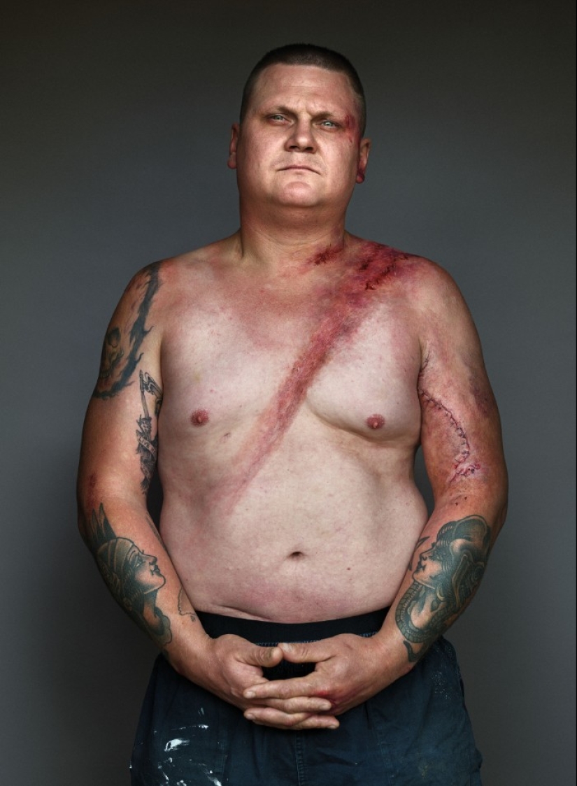 Belt survivors: 10 magnificent photos that will convince you to wear