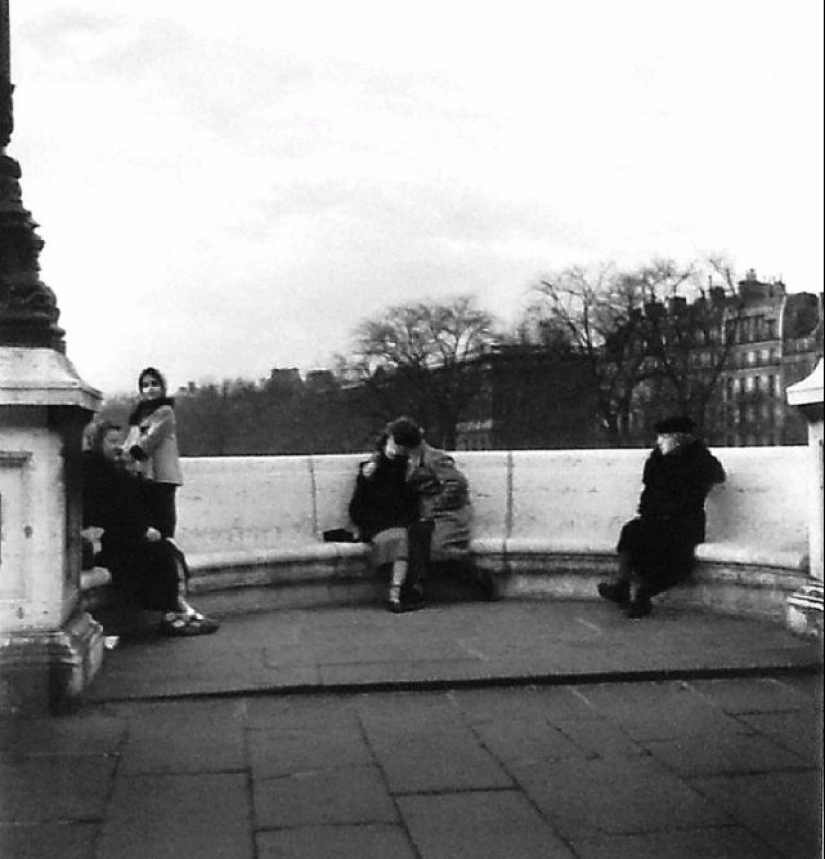 Beso francés: cómo el fotógrafo tomó fotos de parejas enamoradas en las calles de París Beso francés: cómo el fotógrafo tomó fotos de parejas enamoradas en las calles de París