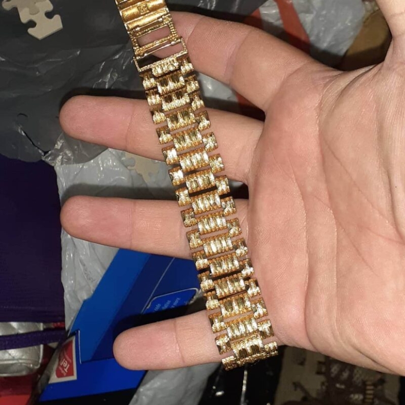 Buscaba cobre, encontré oro: 30 fotos de objetos antiguos y muy valiosos de mercadillos