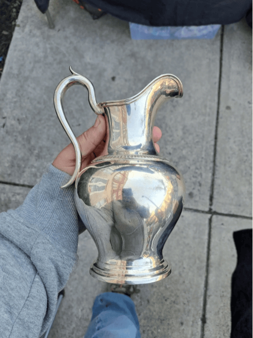 Buscaba cobre, encontré oro: 30 fotos de objetos antiguos y muy valiosos de mercadillos