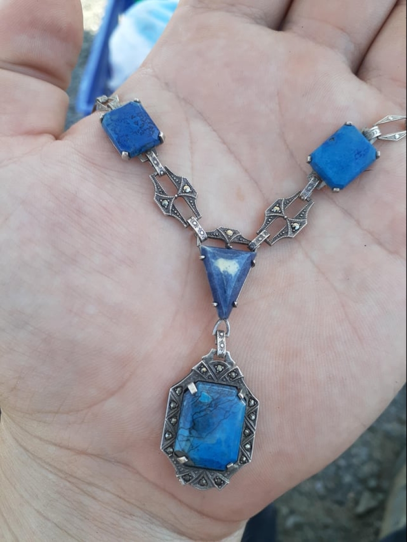 Buscaba cobre, encontré oro: 30 fotos de objetos antiguos y muy valiosos de mercadillos