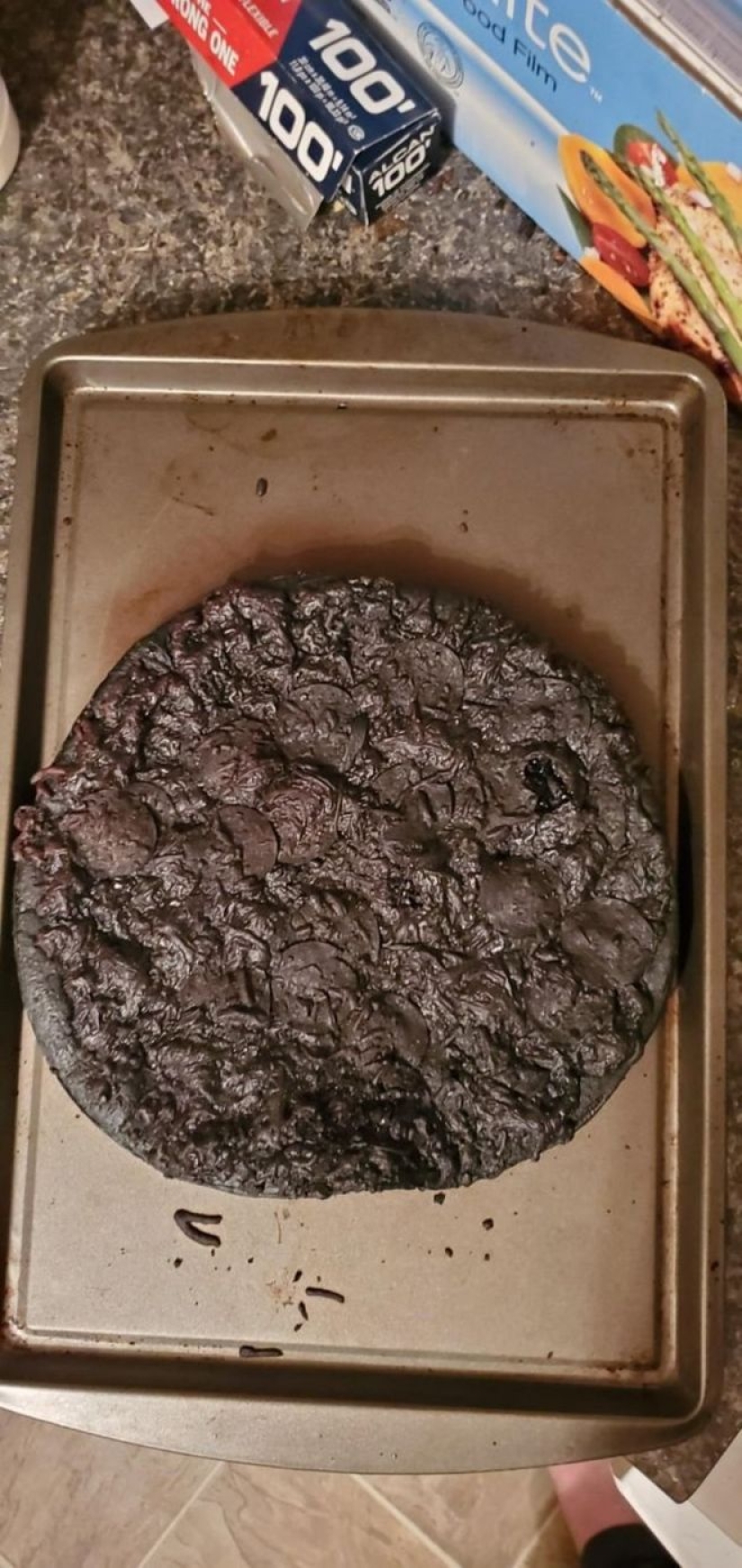 Carbon 25 photos from the series "When cooking's not yours!" Carbon 25 photos from the series "When cooking's not yours!"