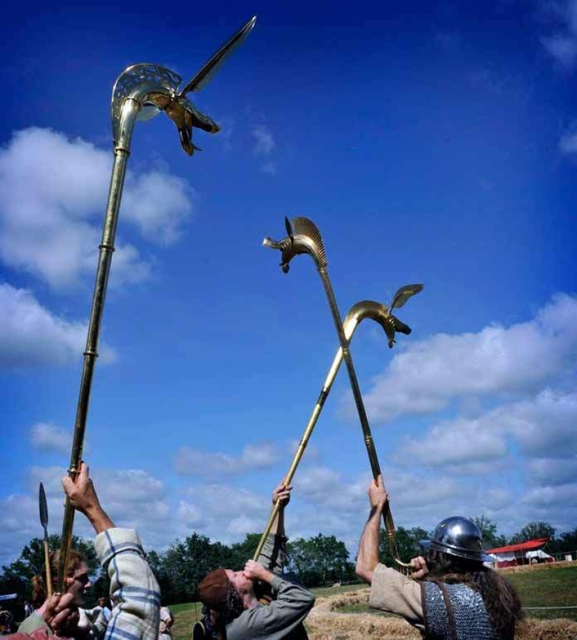 Carnyx - the psychological weapon of the ancient Celts Carnyx - the psychological weapon of the ancient Celts
