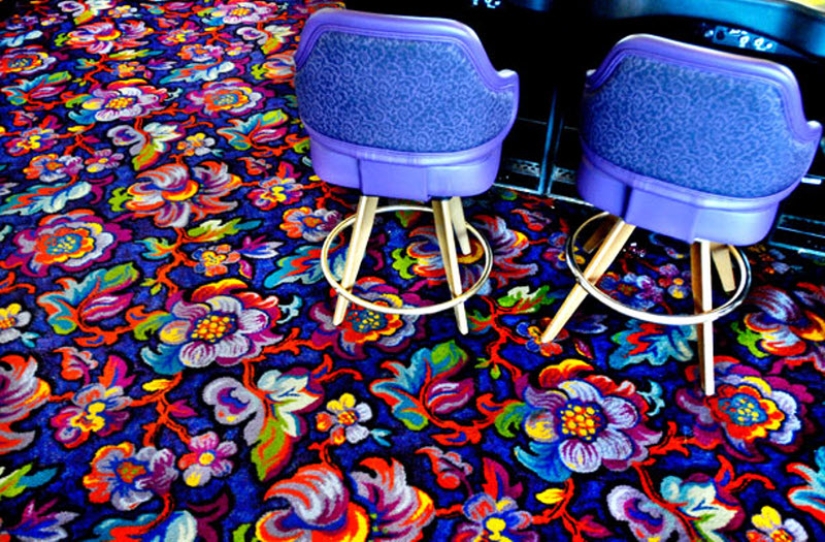 Carpets in the casino
