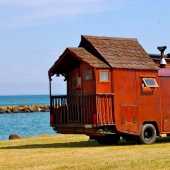 Casa-camiones — raro, pero un lindo reliquia de la época hippie Casa-camiones — raro, pero un lindo reliquia de la época hippie