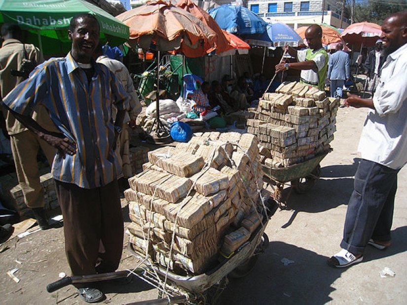 Cases of catastrophic hyperinflation that will remain in history