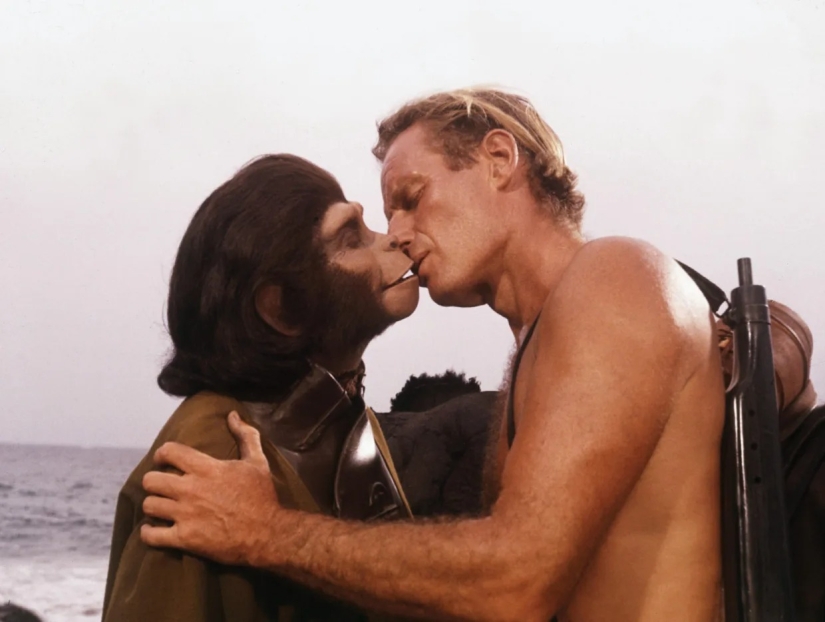 Científicos de EE. UU. cruzaron humanos y chimpancés hace 100 años, pero el híbrido tuvo que ser sacrificado Científicos de EE. UU. cruzaron humanos y chimpancés hace 100 años, pero el híbrido tuvo que ser sacrificado