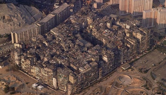 City of Darkness: The amazing fate of the fortress city of Kowloon City of Darkness: The amazing fate of the fortress city of Kowloon