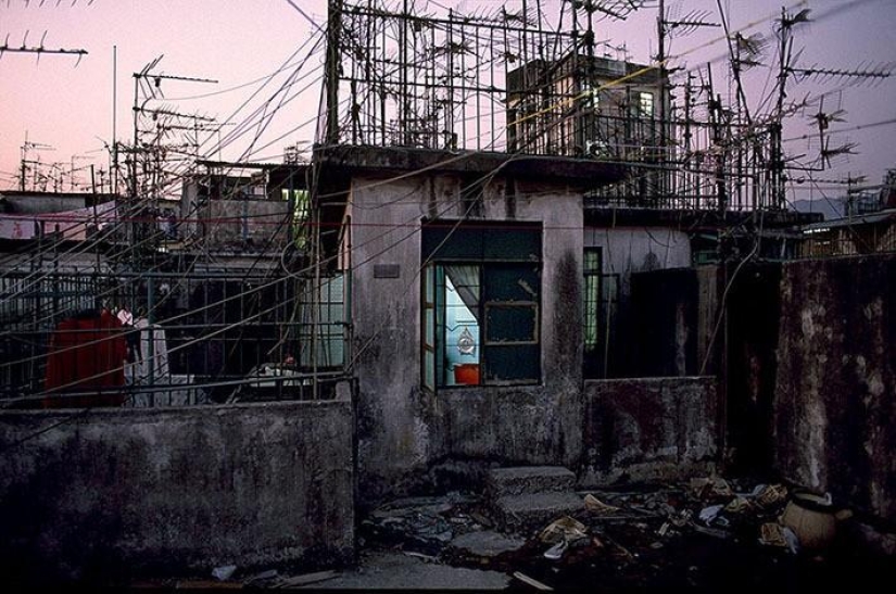 Ciudad de la Oscuridad: El increíble destino de la ciudad fortaleza de Kowloon