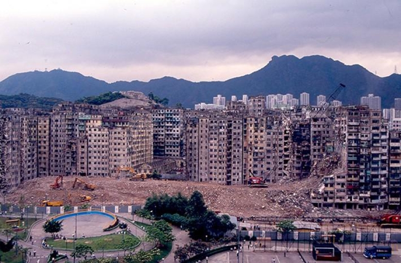 Ciudad de la Oscuridad: El increíble destino de la ciudad fortaleza de Kowloon