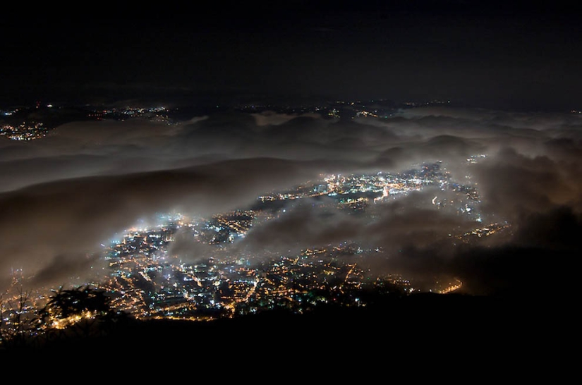 Ciudades envueltas en niebla Ciudades envueltas en niebla