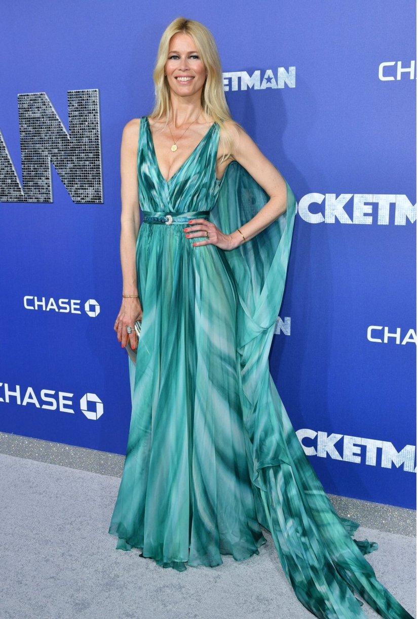 Claudia Schiffer es la "chica buena" de la industria de la moda