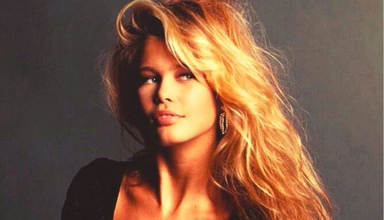 Claudia Schiffer is the "good girl" of the fashion industry