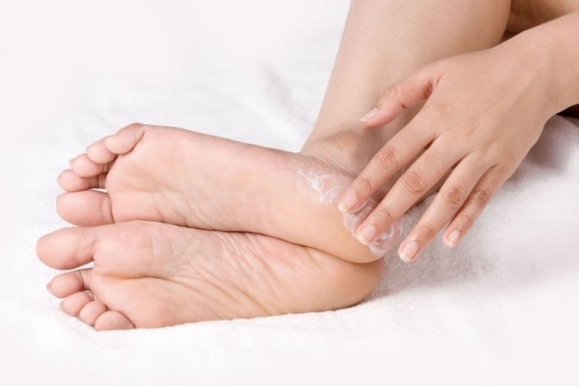 Cómo asegurarse de que los zapatos no se froten — un par de trucos y consejos Cómo asegurarse de que los zapatos no se froten — un par de trucos y consejos