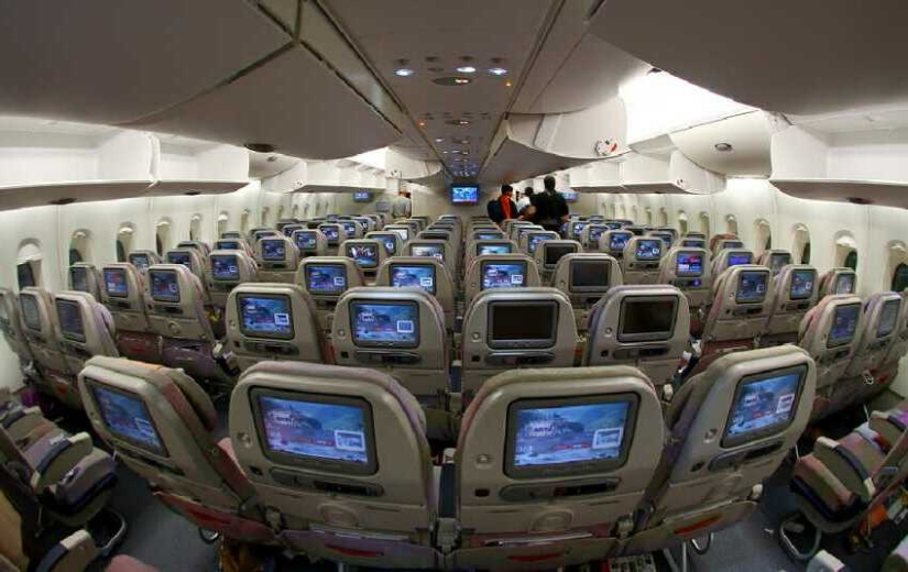 Cómo aumentar las posibilidades de supervivencia en un accidente aéreo