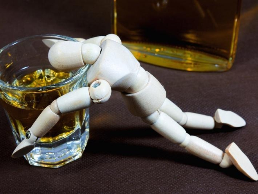 Cómo detectar metanol en una bebida alcohólica en casa Cómo detectar metanol en una bebida alcohólica en casa