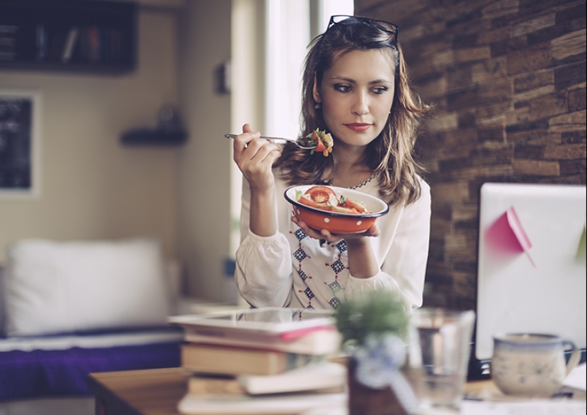 Cómo engañar a tu apetito: las mejores formas de combatir los bocadillos y comer en exceso Cómo engañar a tu apetito: las mejores formas de combatir los bocadillos y comer en exceso