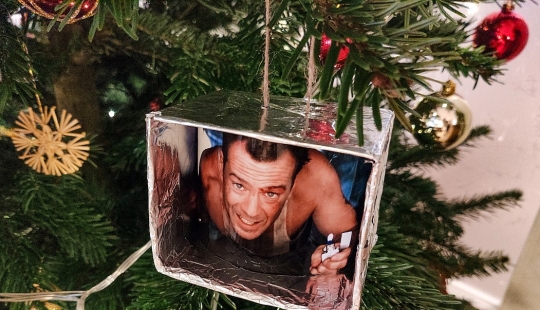 Cómo hacer juguetes para árboles de Navidad con tus propias manos