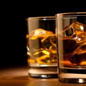 Cómo hacer whisky con alcohol ilegal: proporciones, recetas y consejos